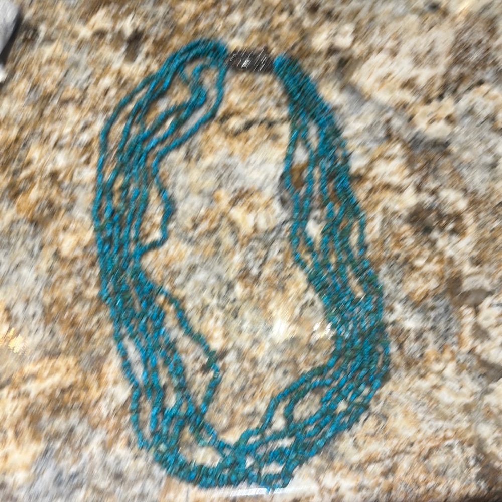 Elegant Turquoise Beaded Necklace
